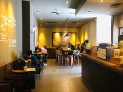 -星巴克(北京中关村北京国际店)