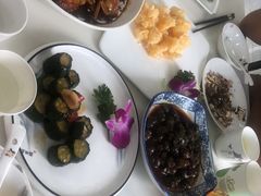 -七的湖·晚芳亭·阳澄湖农家菜·大闸蟹(莲花岛店)