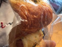-巴黎贝甜(万源店)