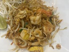 -两兄弟Song Pee Nong(2号店)