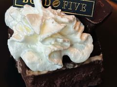 -BUND·FIVE外滩5号(天际店)