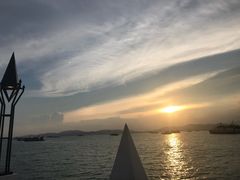 -巨鹰广场