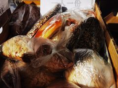 -Dough&Joe团憩(瑞虹天地月亮湾店)