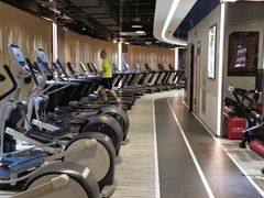 -一兆韦德健身(张杨路店)