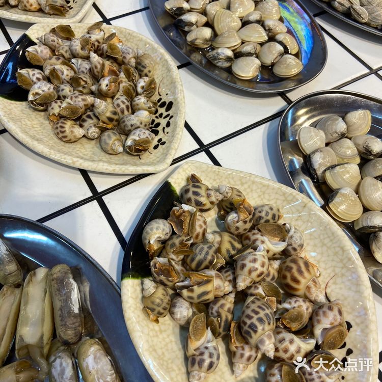 昆明首家自助海鲜粥底火锅🔥锅底不要钱‼️