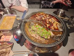 -令狐冲·炭烤活鱼(宝龙店)