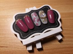 手部美甲-朵拉定制美妆美甲