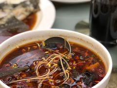红油水煮牛肉-稻香酒家·33年老字号·港式粤菜(富邦中心店)