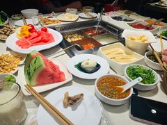 -海底捞火锅鲜切牛肉主题店(长寿路店)