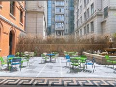 -潮一不贰·法式甜品·生日蛋糕·西式简餐(外滩店)