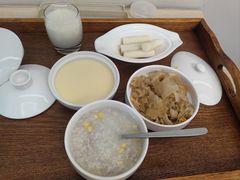 -雪梅月子中心(华侨城店)