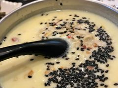 -勺子米线·云南传统小吃市集(四方街店)