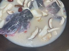 -咕嘟草帽鱼·牛奶一样的鲜鱼汤(包河万达广场创始店)