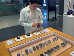 -Apple授权专营店(宝山万达店)