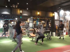 -VLines耀能运动24小时·月付制健身(京广桥店)