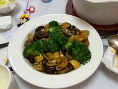 鲍汁四宝蔬-峨嵋酒家(地安门店)