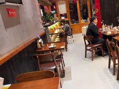 -8PINTS八品脱·日料·烧鸟·精酿小酒馆(莘庄店)