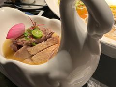 卤鹅-凤凰湘语·海派湘菜(浦东旗舰店)