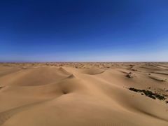 -亿利库布其七星湖沙漠生态旅游区