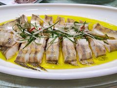 -山明水秀大饭店