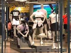 -adidas(正佳广场店)