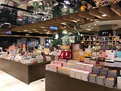 -诚品(信义店)