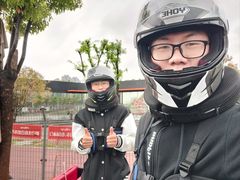 -汉江湾卡丁车世界