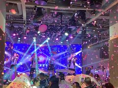-9527星耀烧烤音乐酒馆