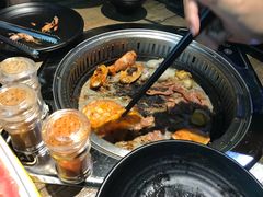 -烤圣自助美食音乐餐厅