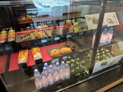 -星巴克臻选(青岛金狮广场店)