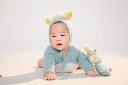 -小熊维尼高端儿童摄影(宝安旗舰店)
