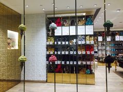 -VENCHI 闻绮(北京国贸商城店)