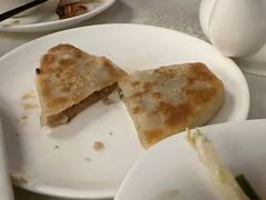 羊肉馅饼-那达慕蒙古风味酒楼