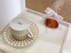 -Dior迪奥(上海世茂广场店)