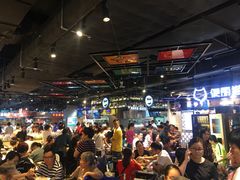 大堂-盒马鲜生(曜一城店)