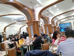 大堂-清真·玛丽亚新疆菜主题餐厅(浙江中路店)