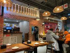 大堂-炉小二铜锅牛蛙•川湘菜(三里屯店)