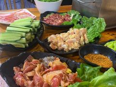 -丹东特色烤肉(学府路一部店)