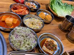 -韩国明洞碳烤肉(常平店)