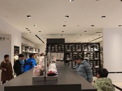 -比斯特上海购物村精品奥特莱斯