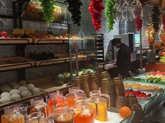 -领鲜活海鲜榴莲自助火锅(东门店)