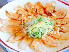 -穹六人间 people 6(岳阳路店)