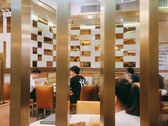 -香港新发烧腊茶餐厅(万象店)