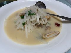 -梦都海鲜酒家(万达广场江桥店)