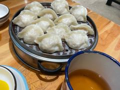 -快乐老家三鲜饺子东北菜(南六中路店)