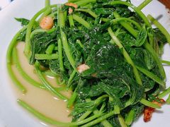 -川流不息·地道川菜·小龙虾(新松江路店)