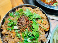 -大众跷脚牛肉馆·非遗传承单位(峨眉山店)