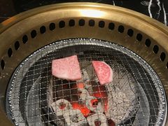 -山川小町·极番烧肉(新地假日广场店)