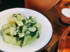 -虾弄弄海派小龙虾·牛羊蝎子火锅