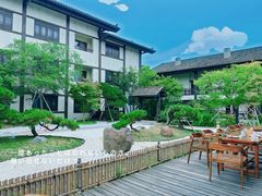 -茅山东方盐湖城景区